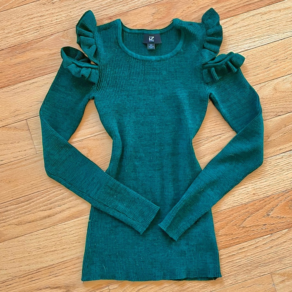 🌻iZ Byer Ruffle Cold Shoulder Emerald Green Long Sleeve Top